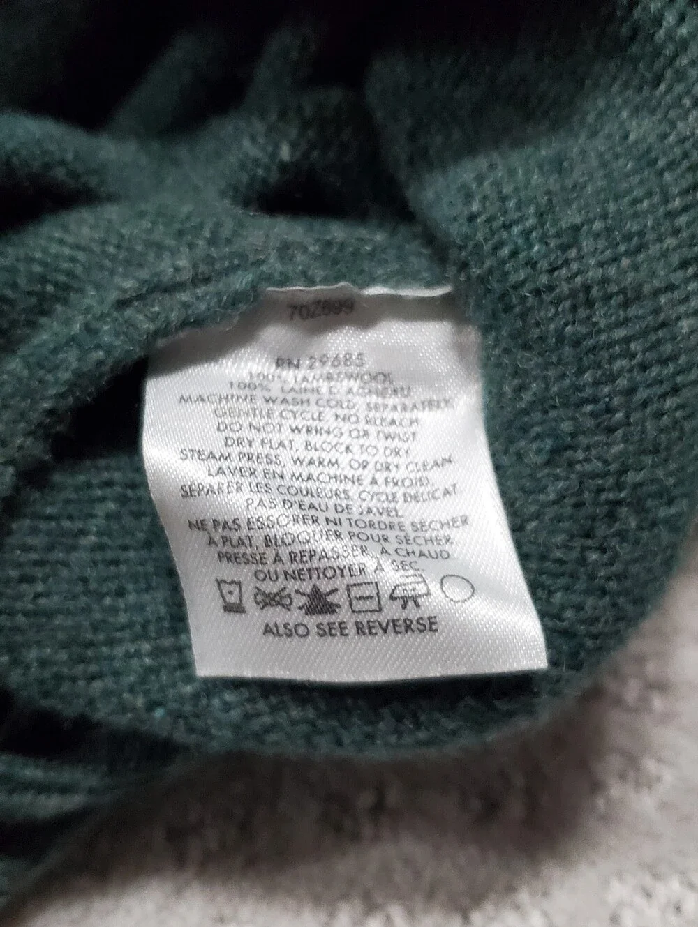 Pendleton classic neck